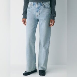 Aritzia The Farrah Hi-rise Wide Jean size 26 color: 15 Yrs Brl Thr Bleu